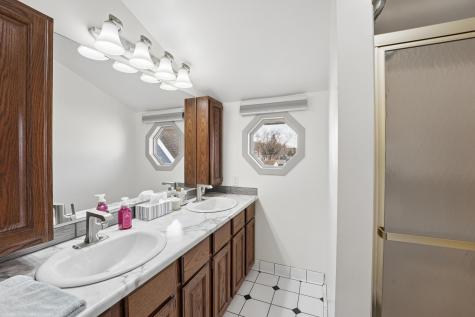 4219 W 8th Street Duluth MN 55807