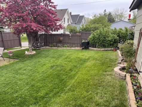 4219 W 8th Street Duluth MN 55807