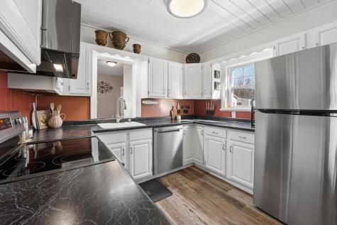 4219 W 8th Street Duluth MN 55807