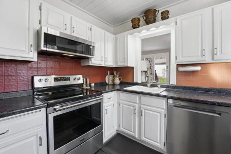 4219 W 8th Street Duluth MN 55807