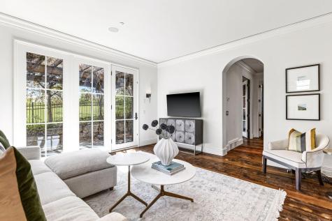 1660 Carriage Path Golden Valley MN 55422