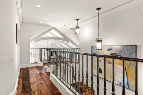 1660 Carriage Path Golden Valley MN 55422