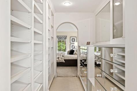 1660 Carriage Path Golden Valley MN 55422