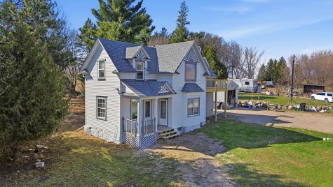 3519 County Road 5 NE Isanti MN 55040