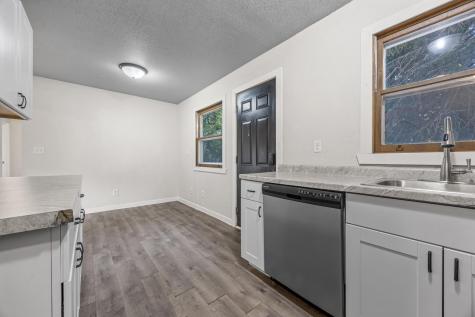 2209 6th Avenue S Fargo ND 58103