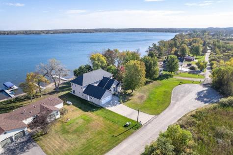 42221 Ukkelberg Drive Clitherall MN 56524