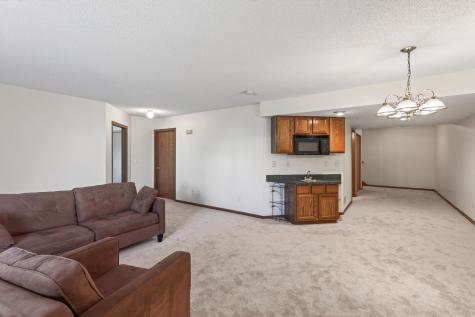 2162 Water Lilly Lane Eagan MN 55122
