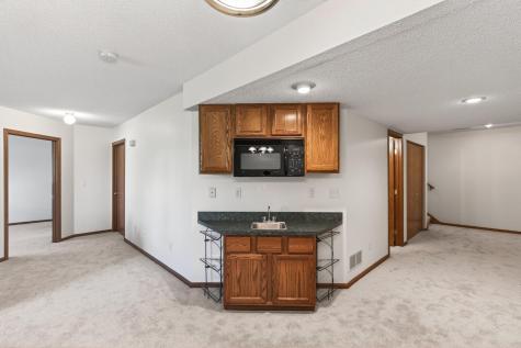 2162 Water Lilly Lane Eagan MN 55122