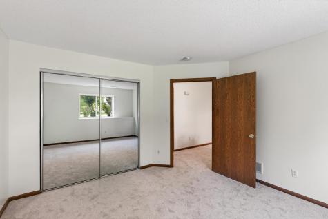 2162 Water Lilly Lane Eagan MN 55122