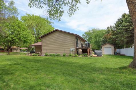 149 Mary Circle North Mankato MN 56003