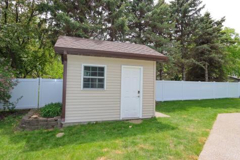 149 Mary Circle North Mankato MN 56003