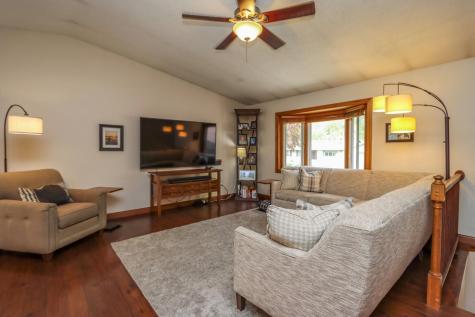 149 Mary Circle North Mankato MN 56003