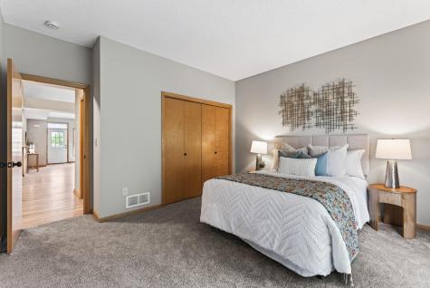343 Appleblossom Lane E Shakopee MN 55379