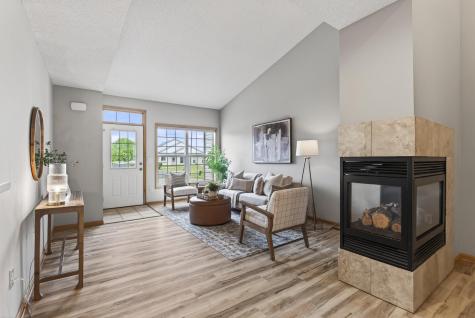 343 Appleblossom Lane E Shakopee MN 55379