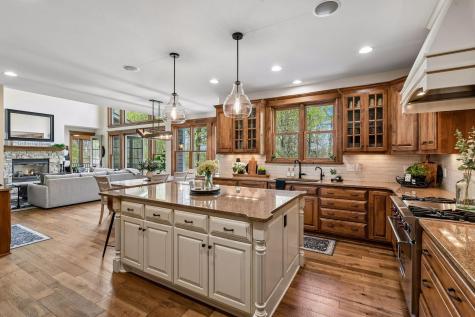 10020 Holloway Farms Road Loretto MN 55357