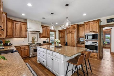 10020 Holloway Farms Road Loretto MN 55357