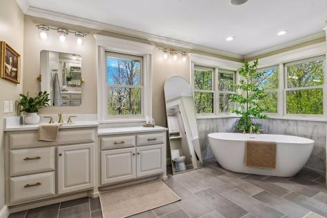 10020 Holloway Farms Road Loretto MN 55357