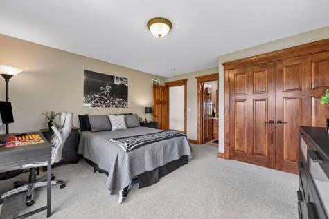 10020 Holloway Farms Road Loretto MN 55357