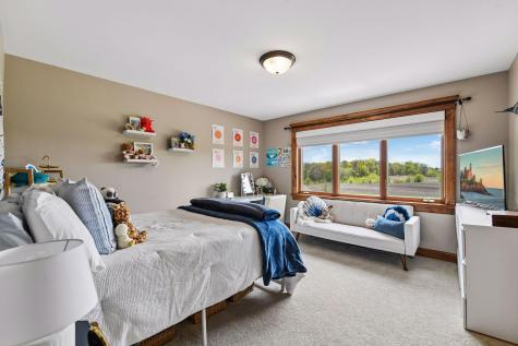 10020 Holloway Farms Road Loretto MN 55357