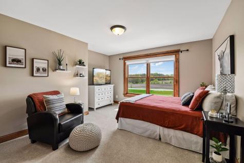 10020 Holloway Farms Road Loretto MN 55357