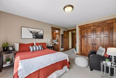 10020 Holloway Farms Road Loretto MN 55357