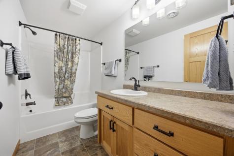4727 6th Street W West Fargo ND 58078