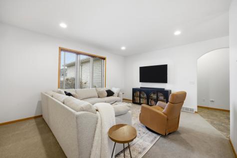 4727 6th Street W West Fargo ND 58078