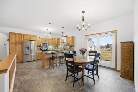 4727 6th Street W West Fargo ND 58078