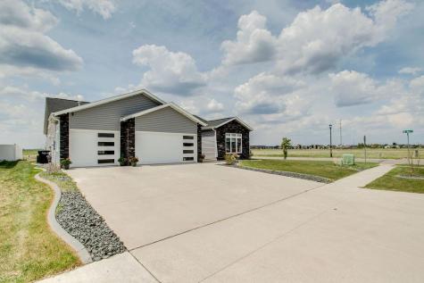 5419 43rd Street S Fargo ND 58104