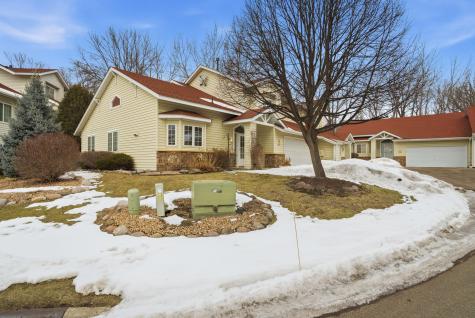 732 E Nicollet Boulevard Burnsville MN 55337