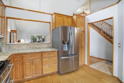 732 E Nicollet Boulevard Burnsville MN 55337