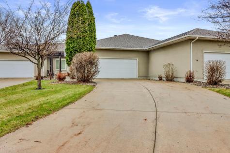 2709 30th Avenue S Fargo ND 58103