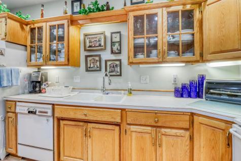 2709 30th Avenue S Fargo ND 58103