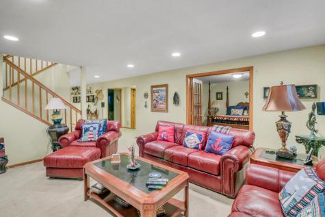 2709 30th Avenue S Fargo ND 58103