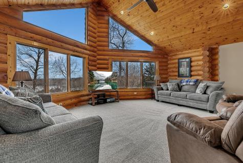 20368 Edgehill Circle Richmond MN 56368