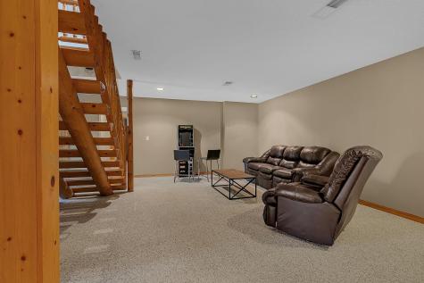 20368 Edgehill Circle Richmond MN 56368