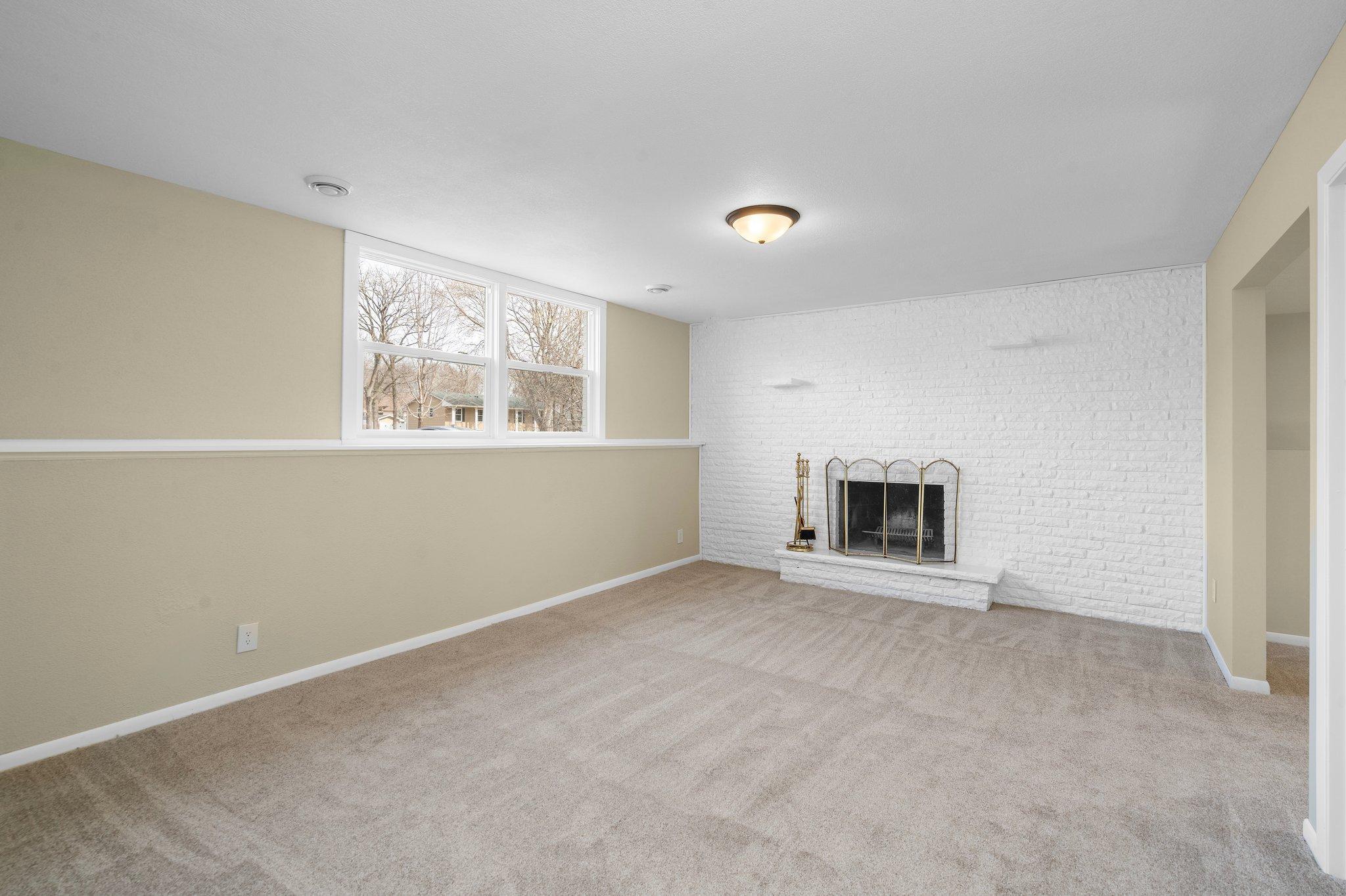 2320 S Coon Creek Drive Andover MN 55304