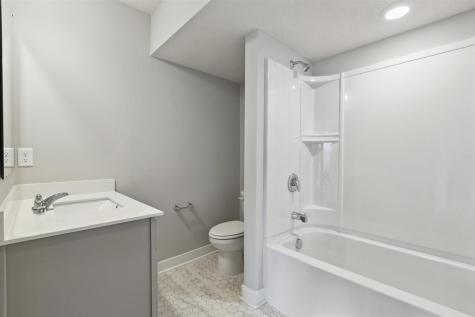 1649 Shasta Drive Shakopee MN 55379