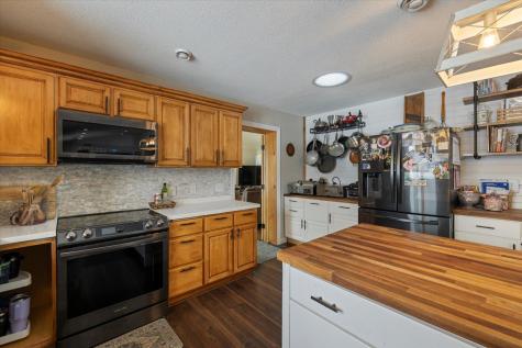 130 5th Street Nashwauk MN 55769