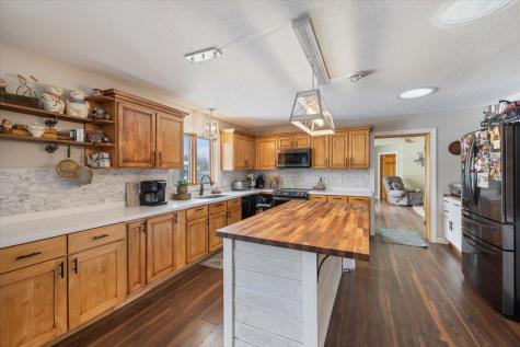 130 5th Street Nashwauk MN 55769