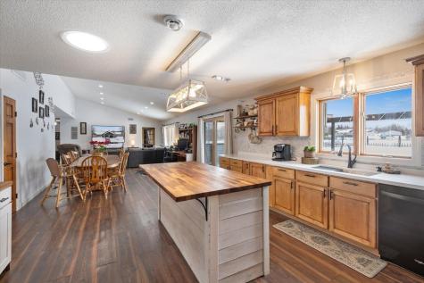 130 5th Street Nashwauk MN 55769