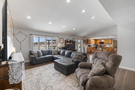 130 5th Street Nashwauk MN 55769