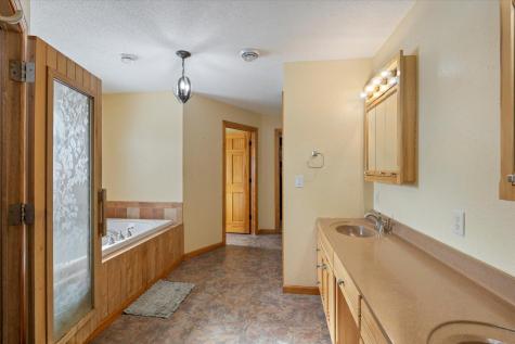 130 5th Street Nashwauk MN 55769