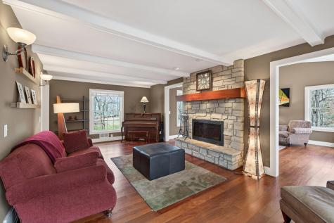 19055 Ridgewood Road Deephaven MN 55391