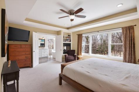 19055 Ridgewood Road Deephaven MN 55391