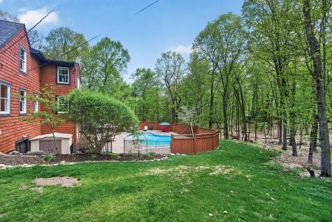 19055 Ridgewood Road Deephaven MN 55391