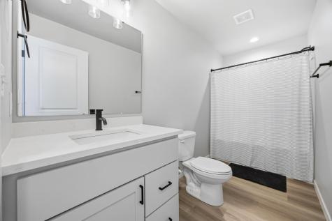 6862 Thomas Street Horace ND 58047