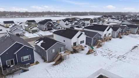6862 Thomas Street Horace ND 58047