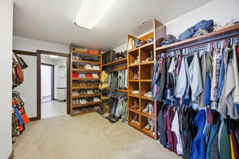 16496 42nd Street SE Mapleton ND 58059