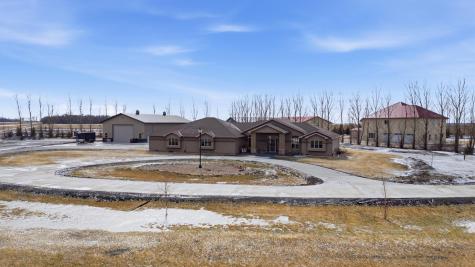 16496 42nd Street SE Mapleton ND 58059